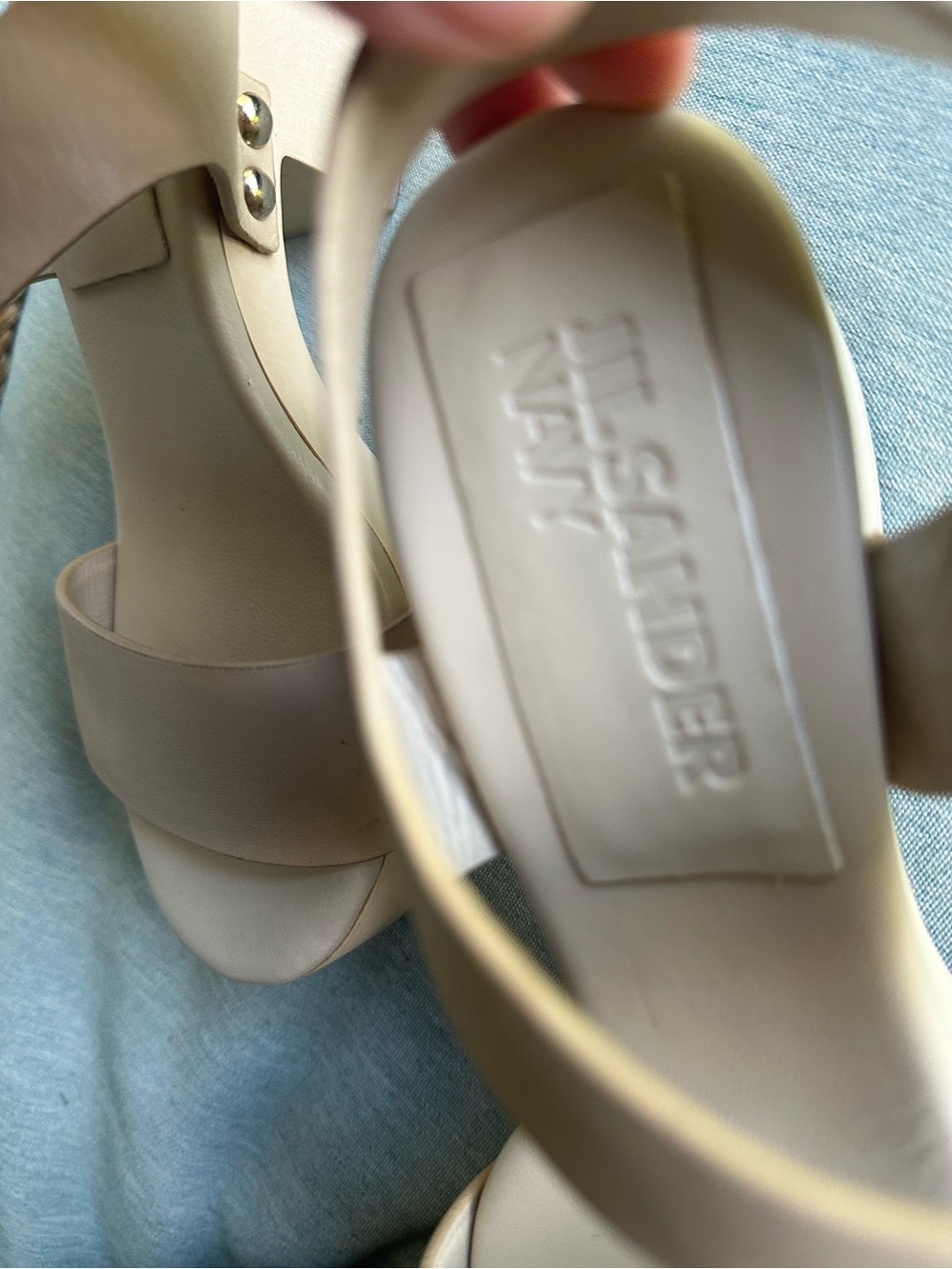 Jil Sander Beige Leather Two-Strap Sandals - Picture 8 of 8